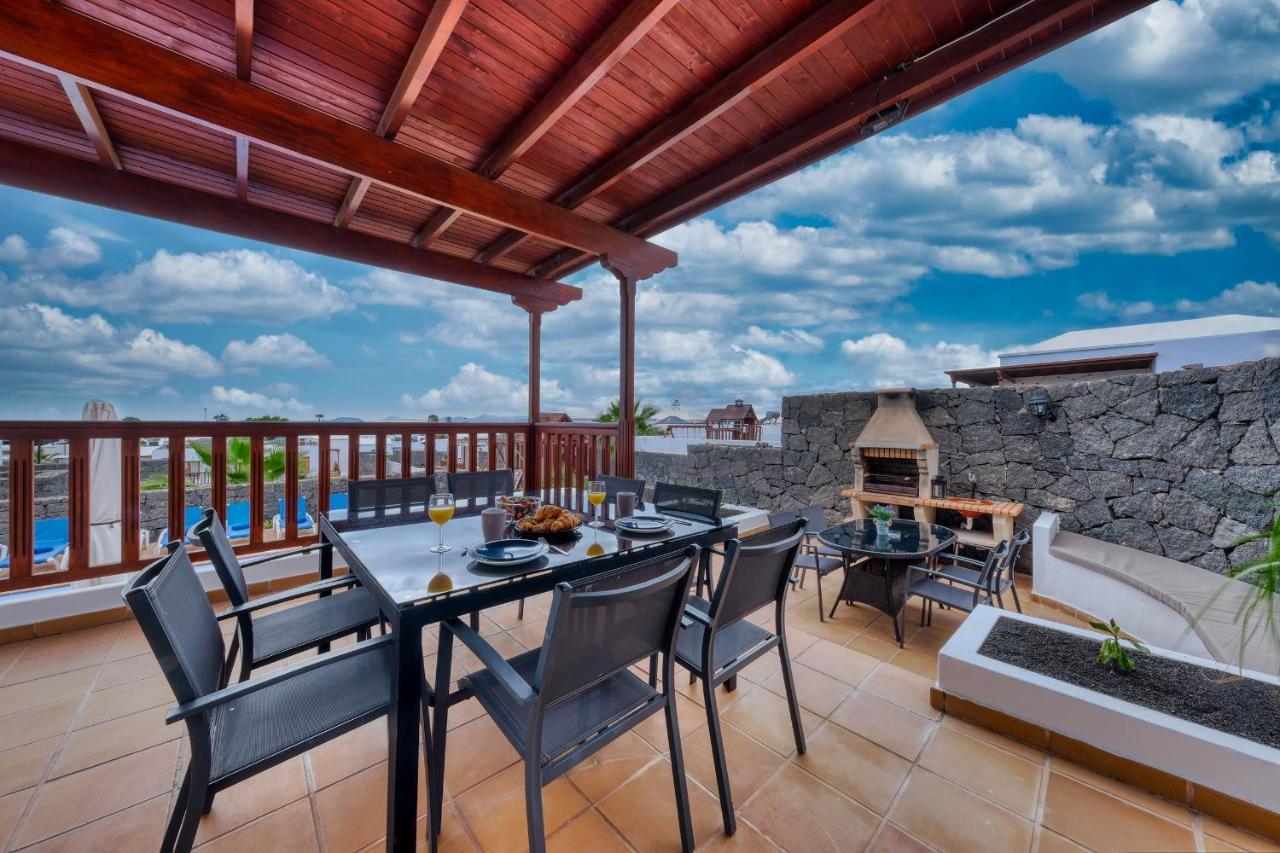 Villa Flavia-Private Pool, Jacuzzi, Sea Views Плайя-Бланка Екстер'єр фото